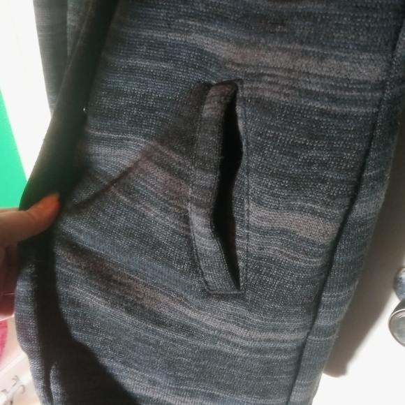 Roots Grey Trench Coat - Picture 5 of 10